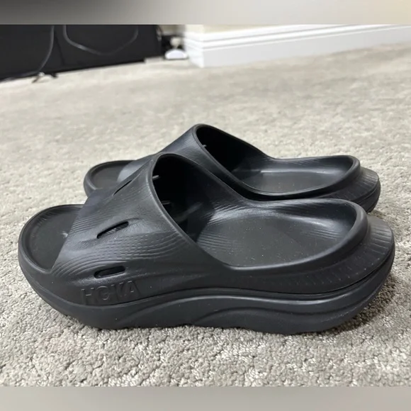 Hoka Recovery Slides - Picture 3 of 5